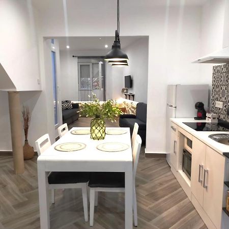 Apartamentos Fernando III El Santo Баеза Екстериор снимка
