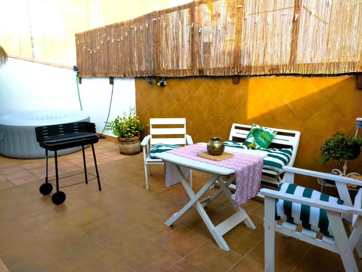 Apartamentos Fernando III El Santo Баеза Екстериор снимка