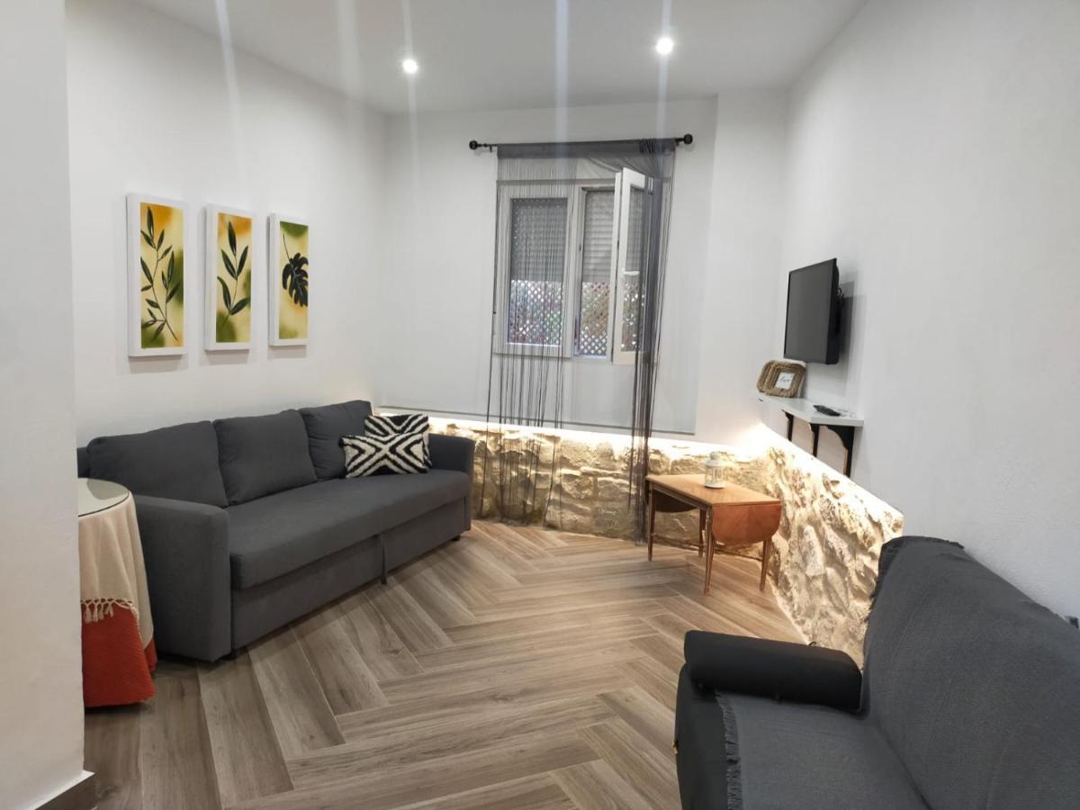 Apartamentos Fernando III El Santo Баеза Екстериор снимка