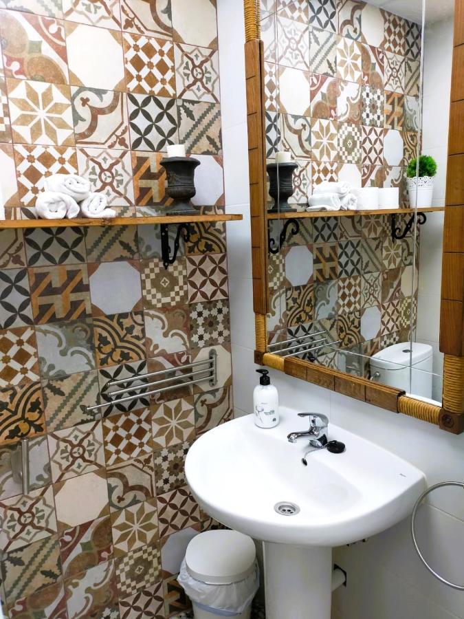 Apartamentos Fernando III El Santo Баеза Екстериор снимка