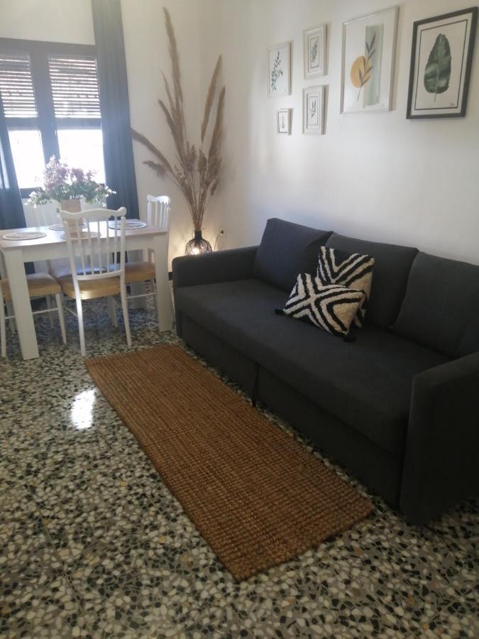 Apartamentos Fernando III El Santo Баеза Екстериор снимка