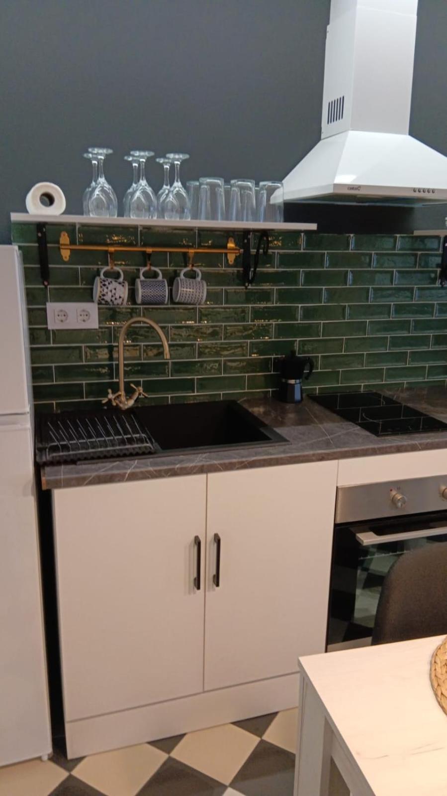 Apartamentos Fernando III El Santo Баеза Екстериор снимка